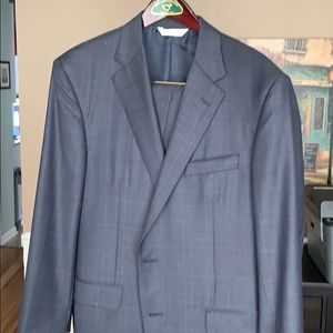 Very nice Samuelsohn suit 42R